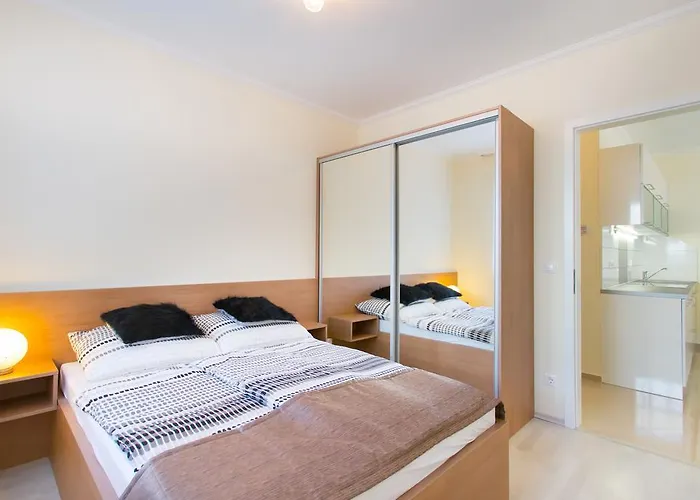 Apartman Riva アパート シオーフォク